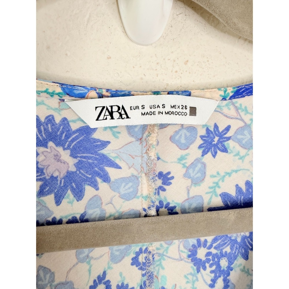 Zara Floral Maxi Dress Women's S Blue White V-Neck Empire Waist Boho Resort - Picture 7 of 10
